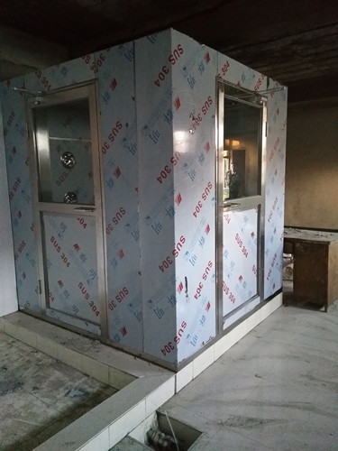 風(fēng)淋室的標(biāo)準(zhǔn)配置