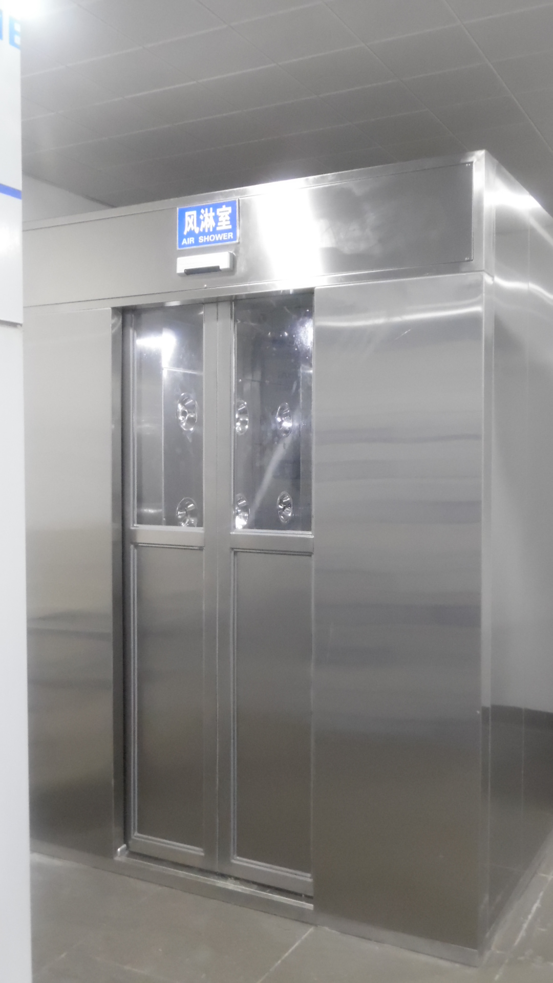 【平涼風淋室價格】怎么進行風淋室的維護及保養-有哪些事項需要注意?